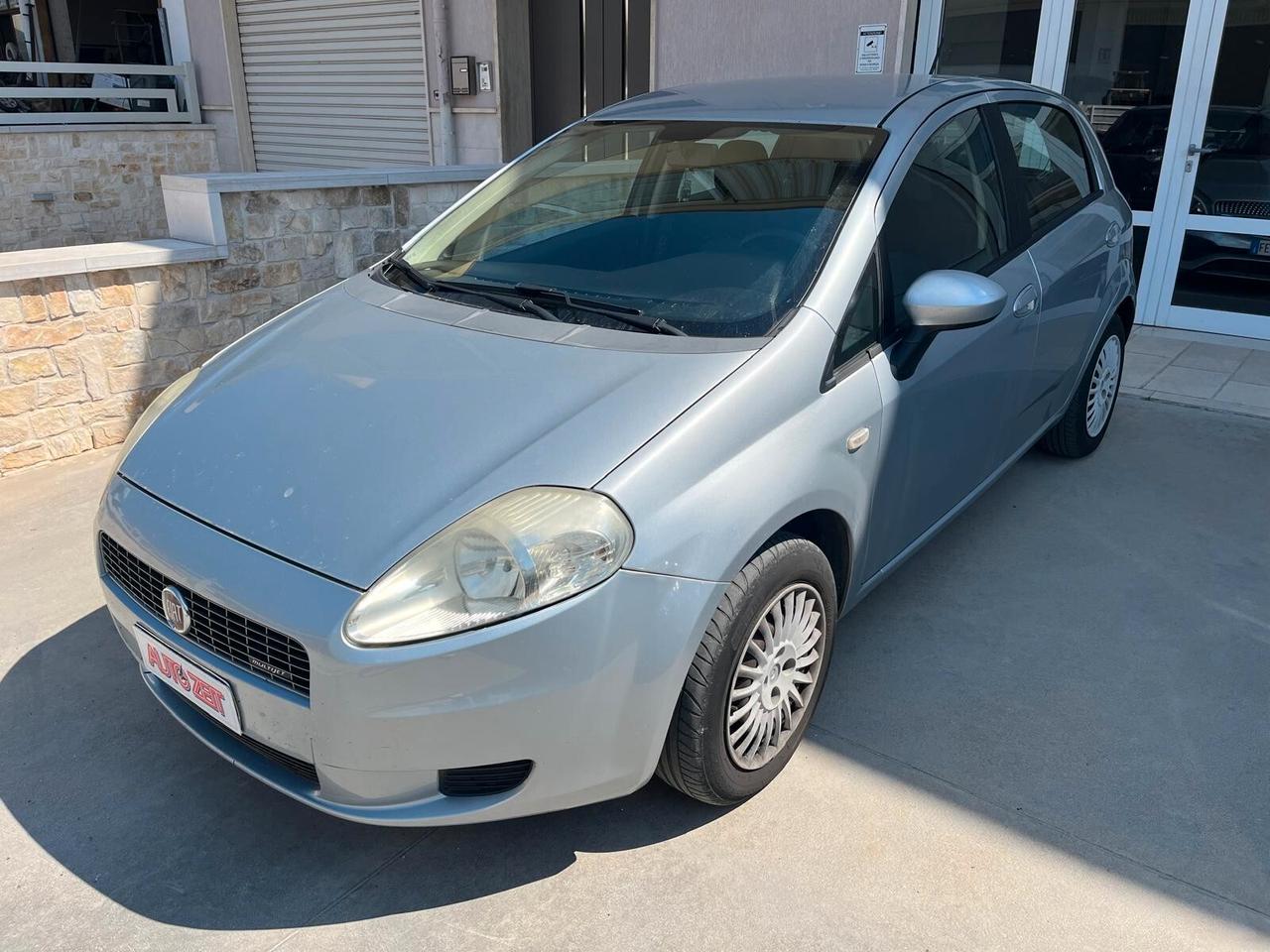 Fiat Grande Punto 1.3 MJT 75 CV 5 porte Active