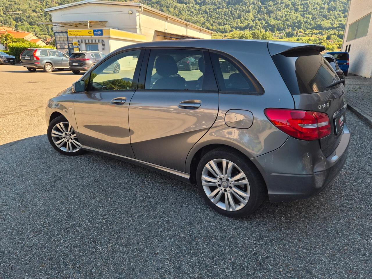 Mercedes-benz B 180 Advanced