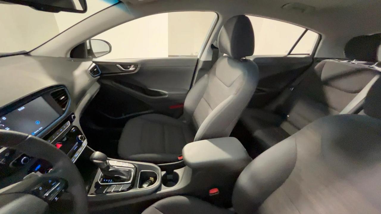 Hyundai Ioniq 1.6 Hybrid DCT Style