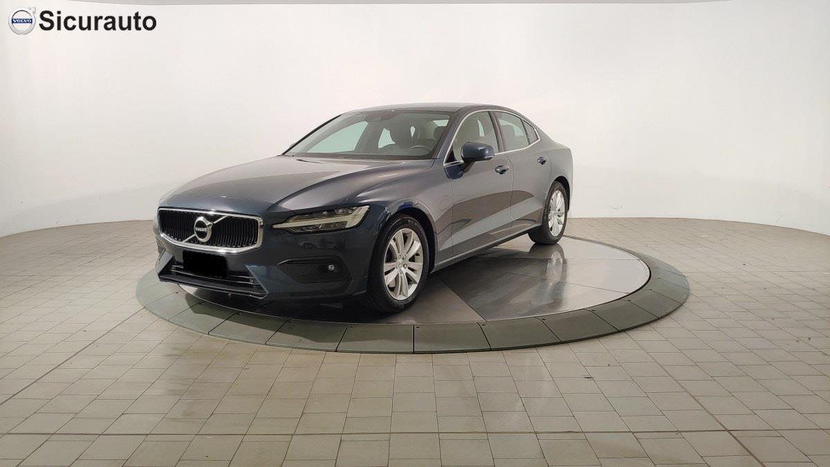 VOLVO S60 B4 Mild Hybrid Geartronic Momentum Business Pro