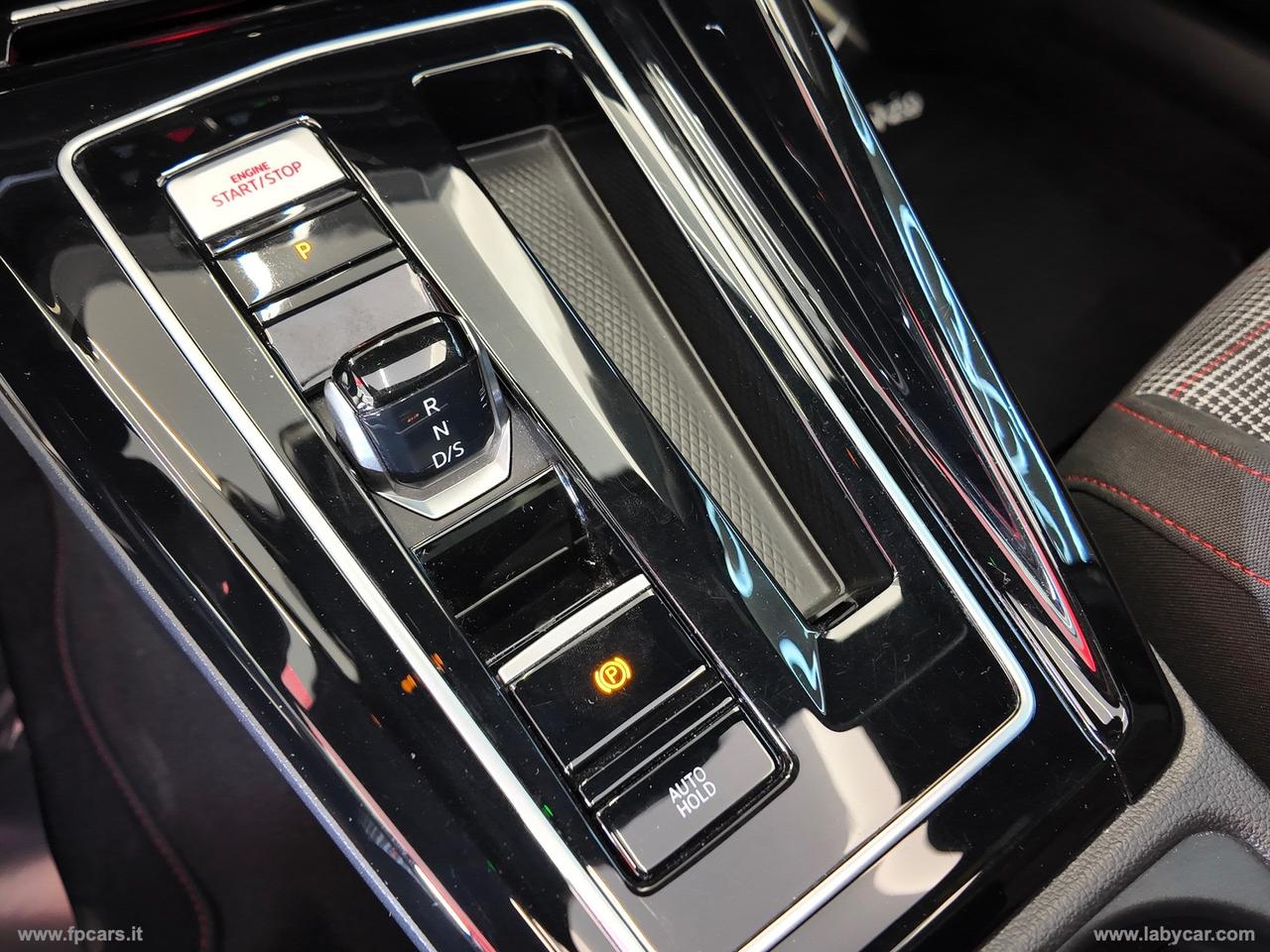 VOLKSWAGEN Golf 2.0 TSI GTI DSG TETTO APRIBILE