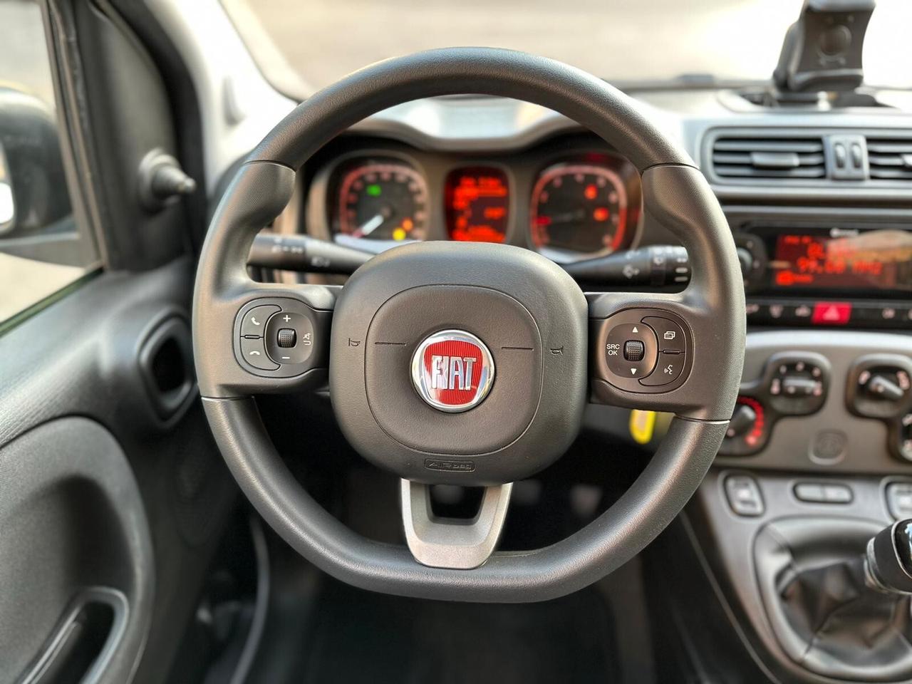 Fiat Panda 1.0 FireFly S&S Hybrid City Life 5posti USB C.VOLANTE