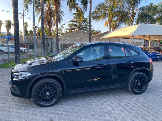 MERCEDES-BENZ GLA 180 d Automatic Sport