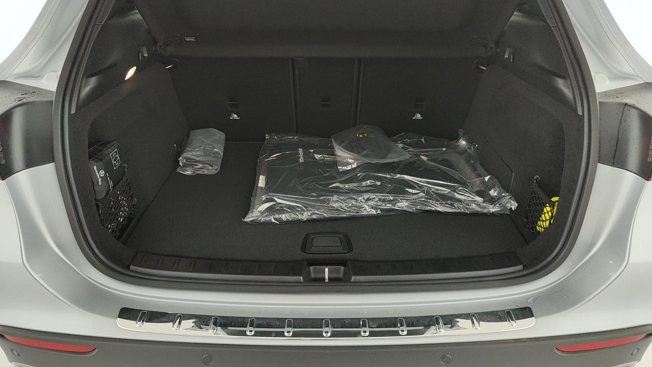 Mercedes-Benz GLA 200 d automatic