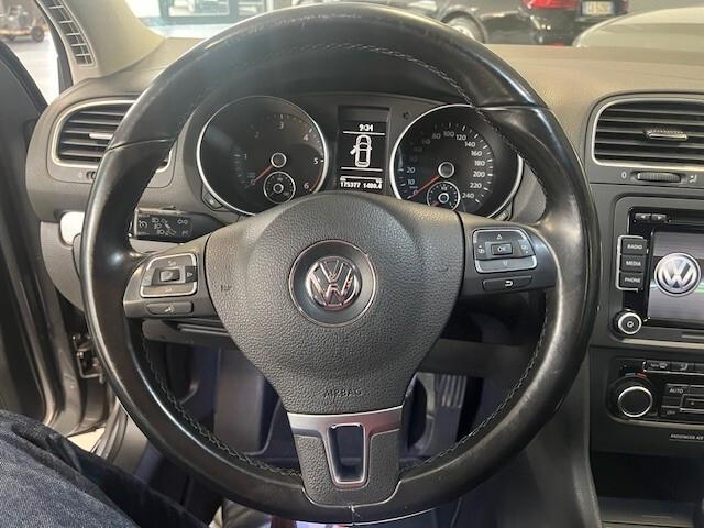 Volkswagen Golf 2.0 TDI 140CV DPF 4 MOTION. 5p. Highline