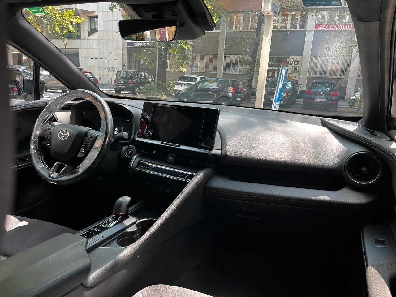 Toyota C-HR 2.0 PHEV Trend