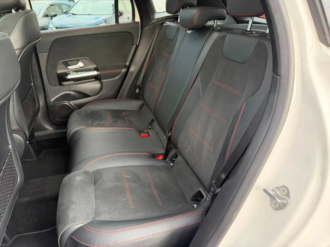 Mercedes-benz GLA 200 d Automatic Premium