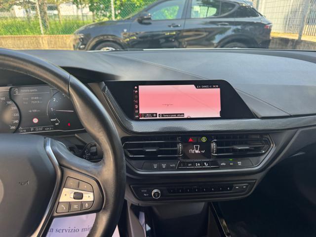 BMW 118 i 5p. Luxury 140CV AUTOM. NAVI