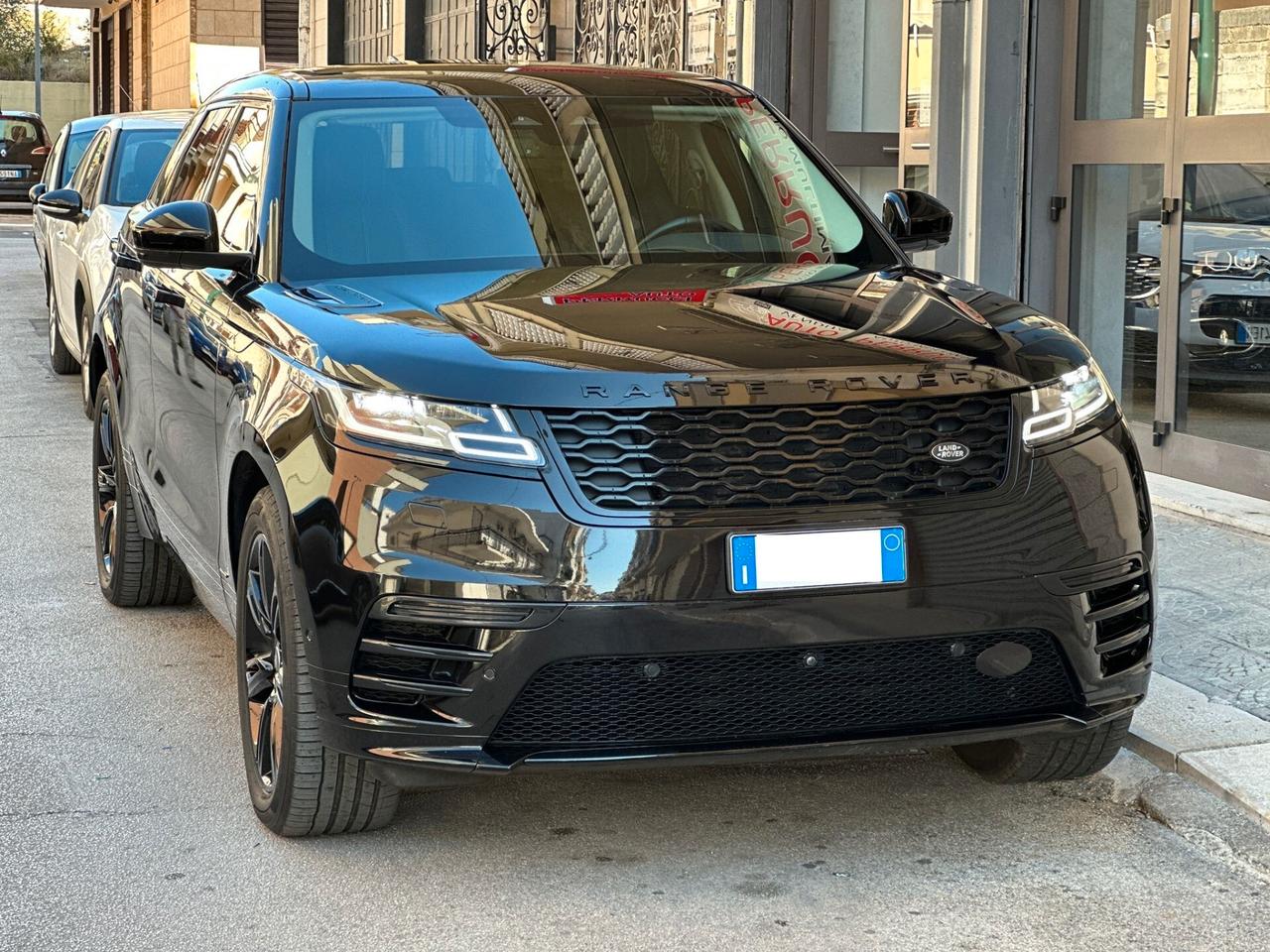 Land Rover Range Velar 2.0D R-Dynamic HSE