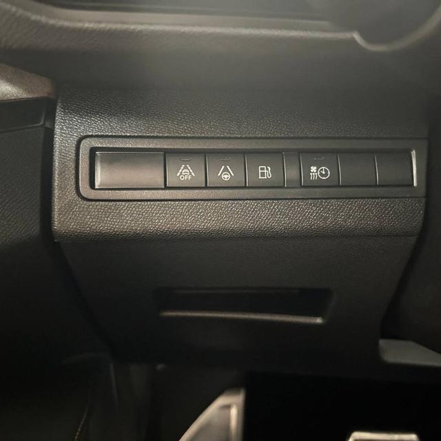 PEUGEOT 3008 Hybrid4 300 e-EAT8 GT Pack