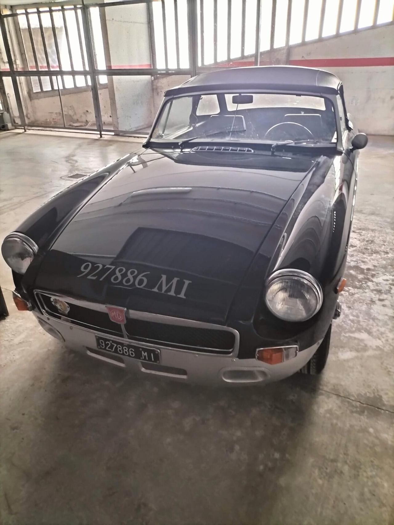 MG B