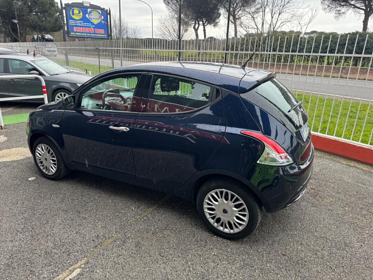 Lancia Ypsilon 1.2 GPL NUOVO - POCHI KM -2018