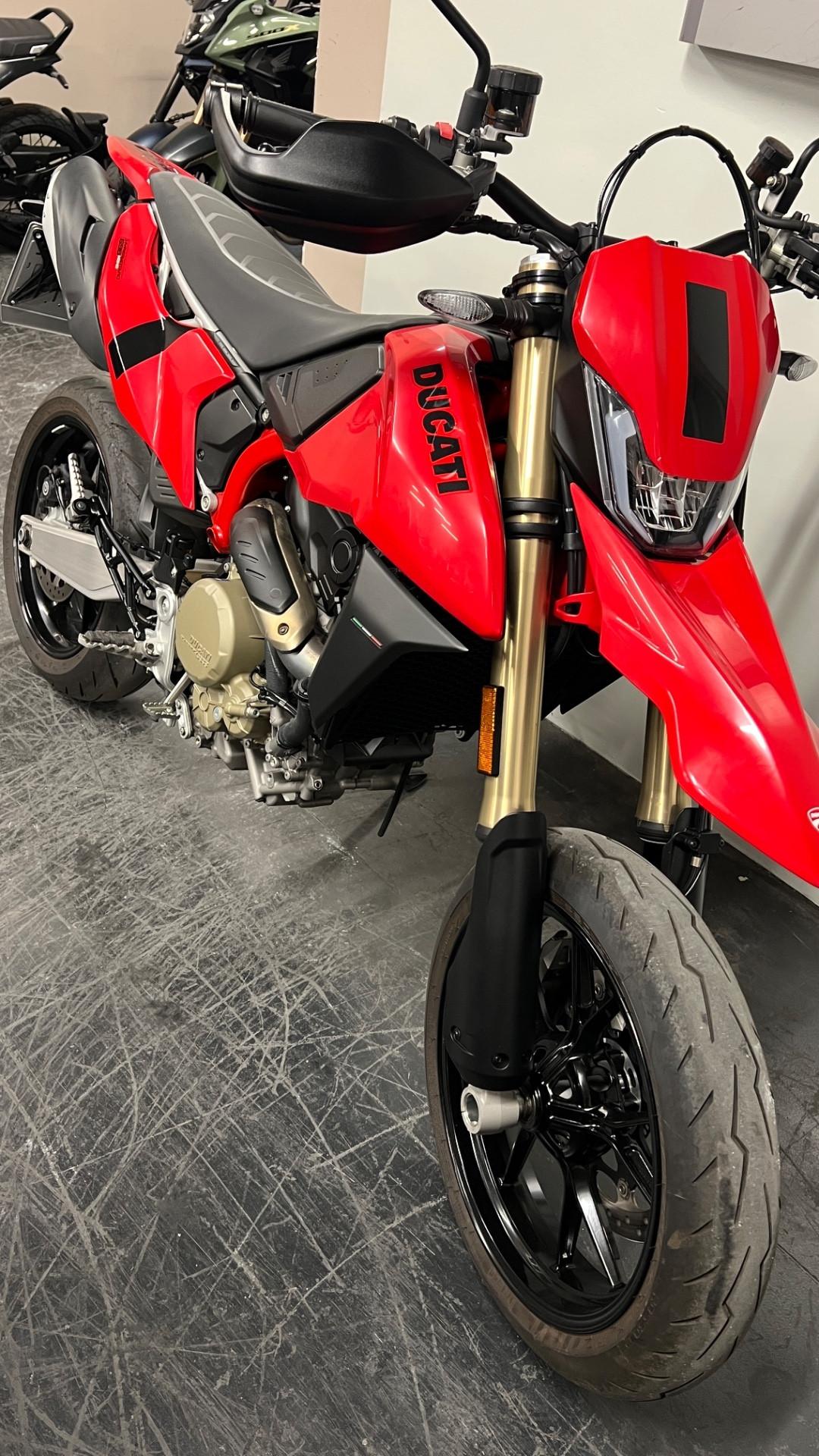 Ducati Hypermotard 698 MONO