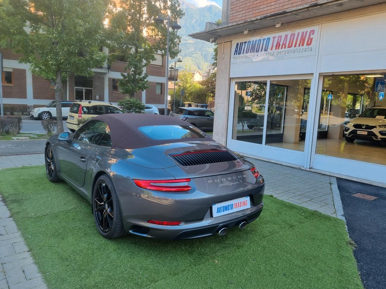 Porsche 911 3.0 Carrera S Cabriolet