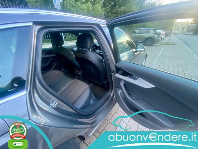 AUDI A4 Avant 35 TDI/163 CV S tronic S line edition