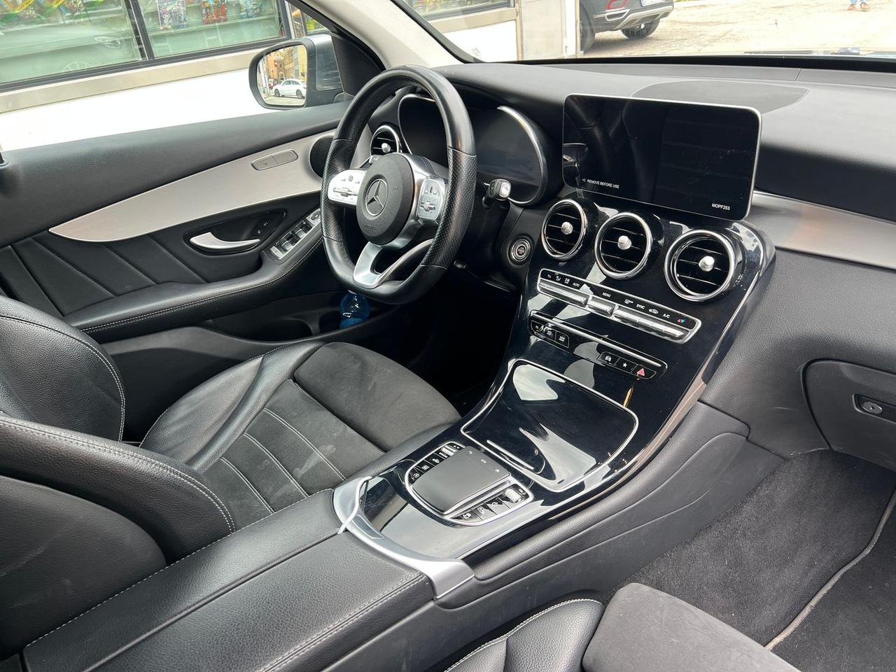 Mercedes-Benz GLC 220 D 4 MATIC Pre #10047