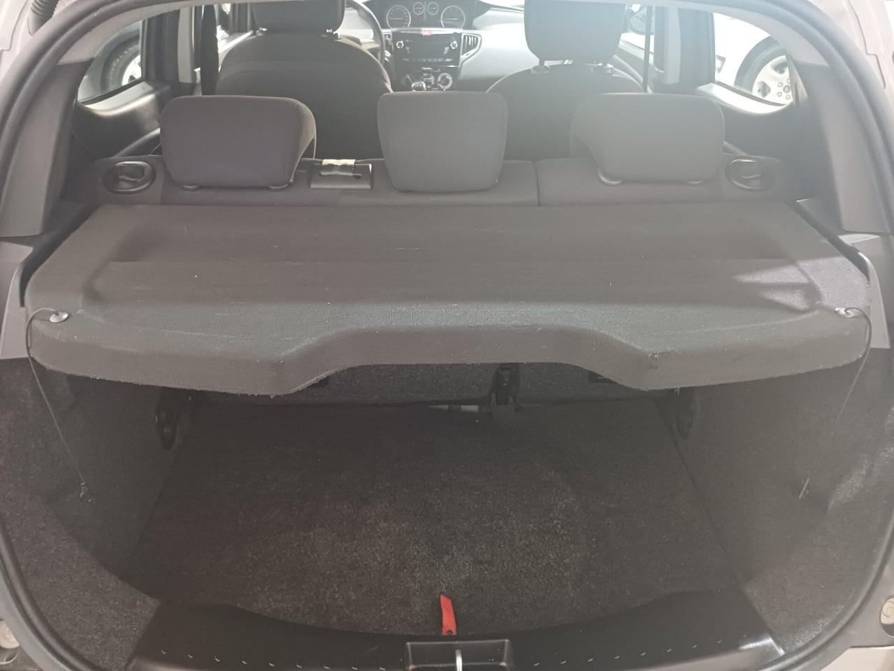 Lancia Ypsilon 1.3 MJT 5 porte OTTIMA - 2016