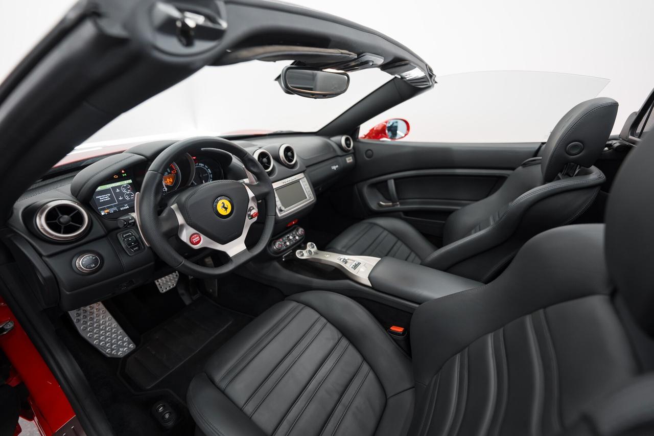 Ferrari California-FIRST PAINT