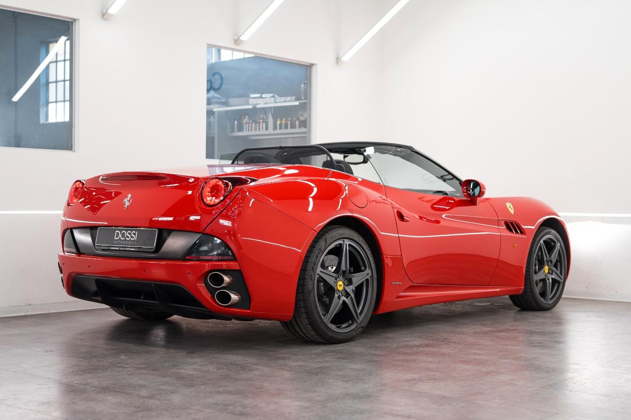 Ferrari California-FIRST PAINT