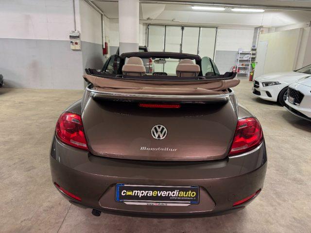 VOLKSWAGEN Maggiolino Cabrio 2.0 TDI DSG Design BlueMotion Technology