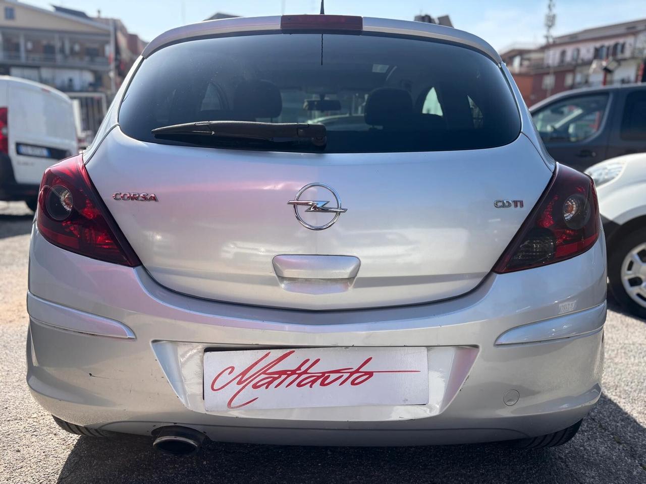 Opel Corsa 1.3 CDTI 3 porte / consumi bassi