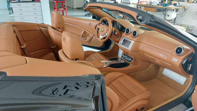 FERRARI California 13000km pari al nuovo IVA esposta
