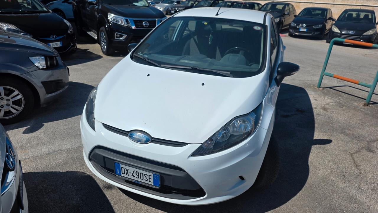 Ford Fiesta Fiesta+ 1.4 TDCi 68CV 5 porte