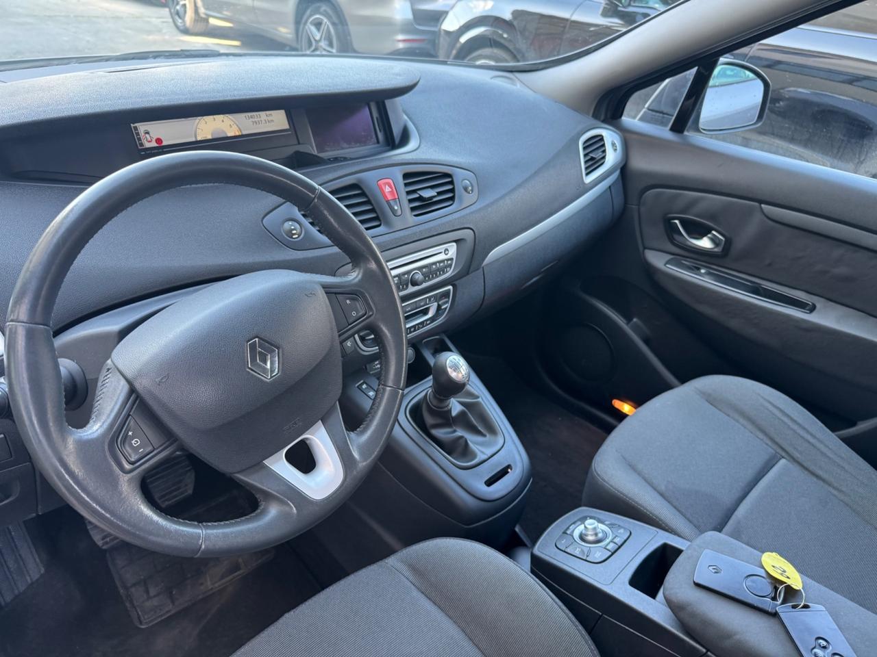 Renault Scenic Scénic X-Mod 1.5 dCi 110CV Dynamique