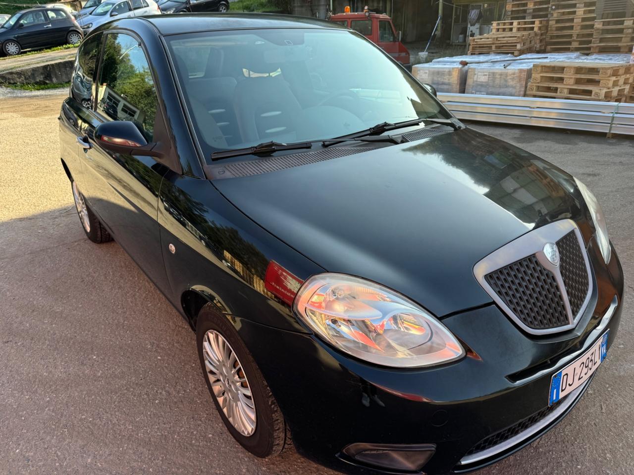 Lancia Ypsilon 1.2 Argento NEOPATENTATI 88.000km