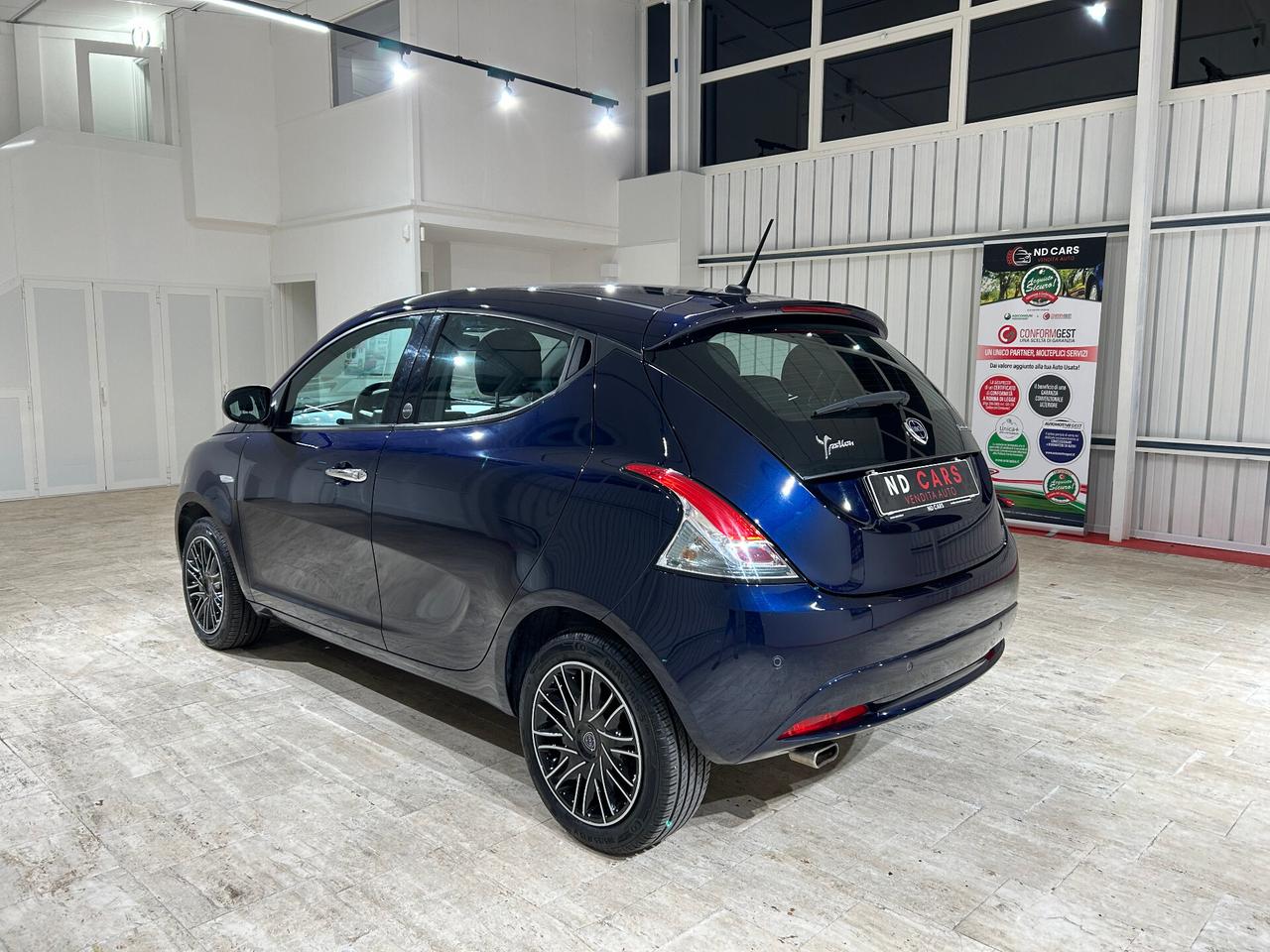 Lancia Ypsilon 1.0 FireFly 5 porte S&S Hybrid Maryne