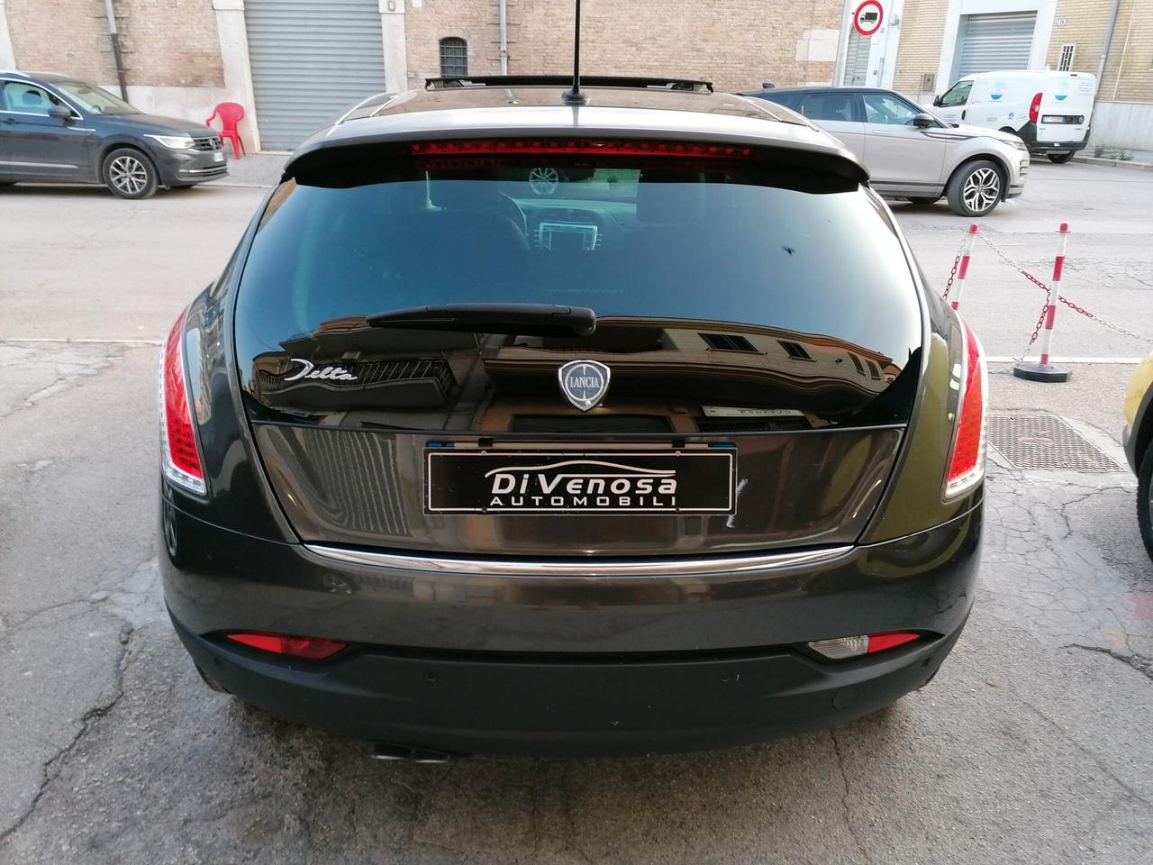 Lancia Delta 1.9 MJT Twinturbo DPF Platino