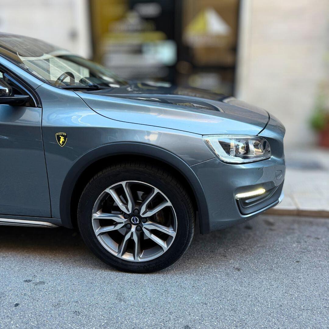 Volvo S60 Cross Country D3 Geartronic Pro