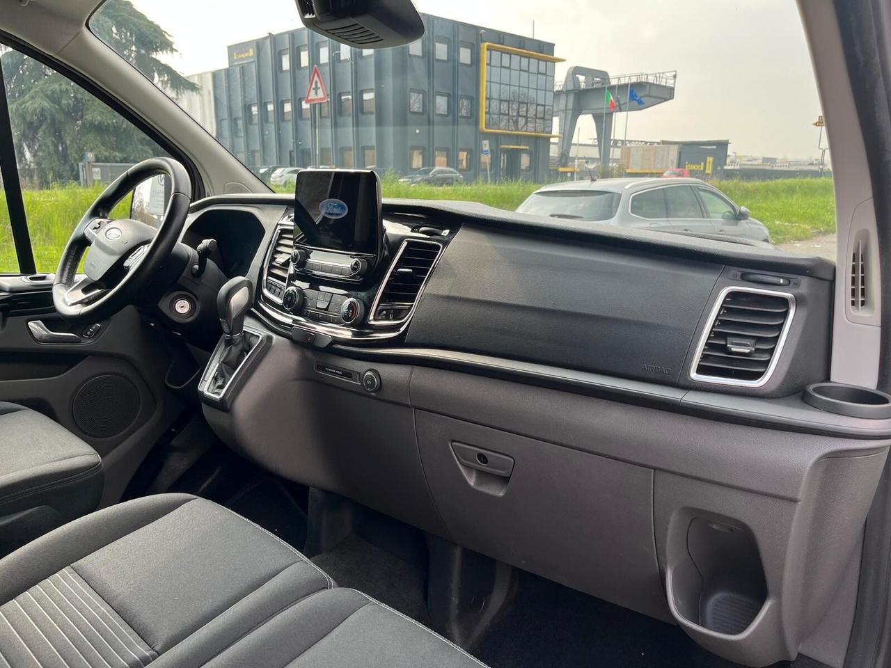 Ford Transit Custom 320 2.0 TDCi 170 aut.**+IVA**