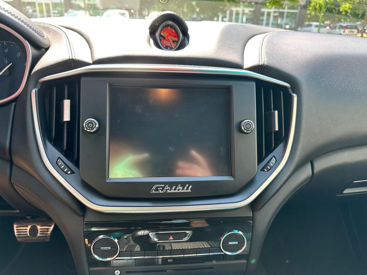 Maserati Ghibli SQ4 3.0 V6