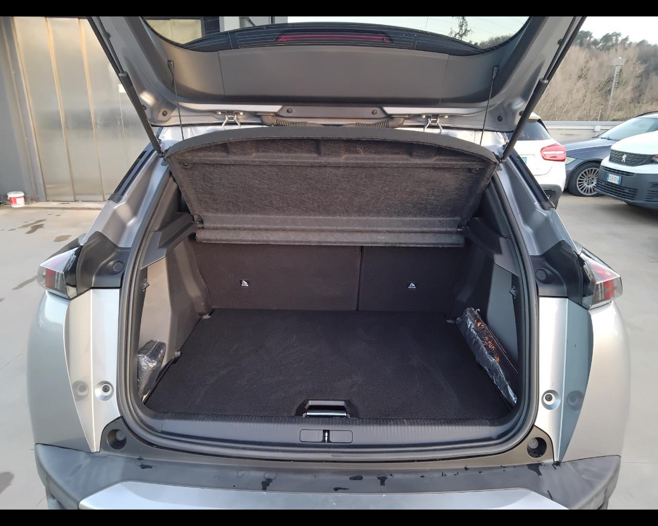 PEUGEOT 2008 II 2020 - 2008 1.2 puretech GT Pack s&s 130cv eat8