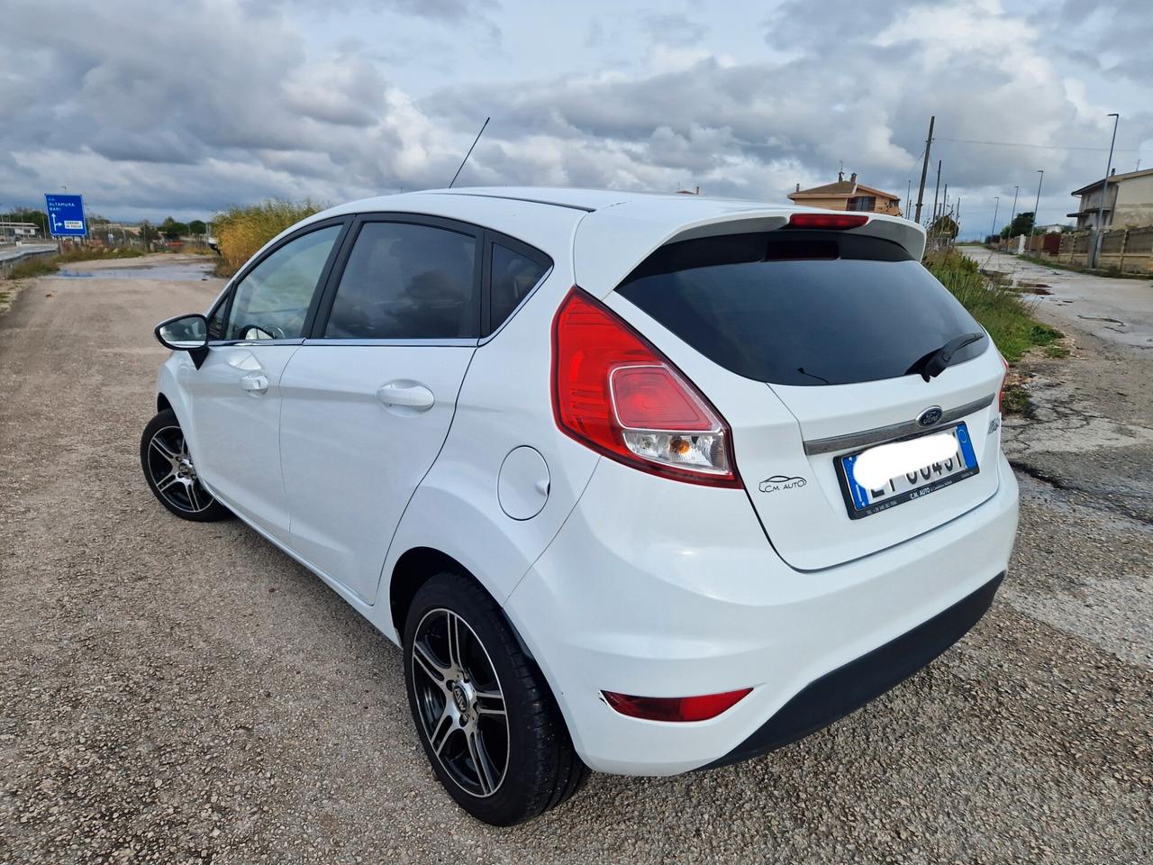 Ford Fiesta 1.4 5p. Bz.- GPL Titanium