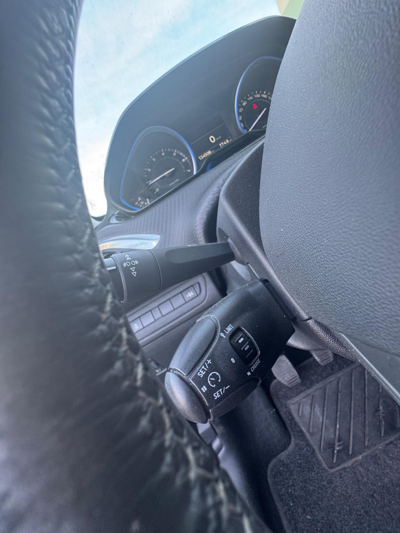 Peugeot 2008 PureTech 82 Access