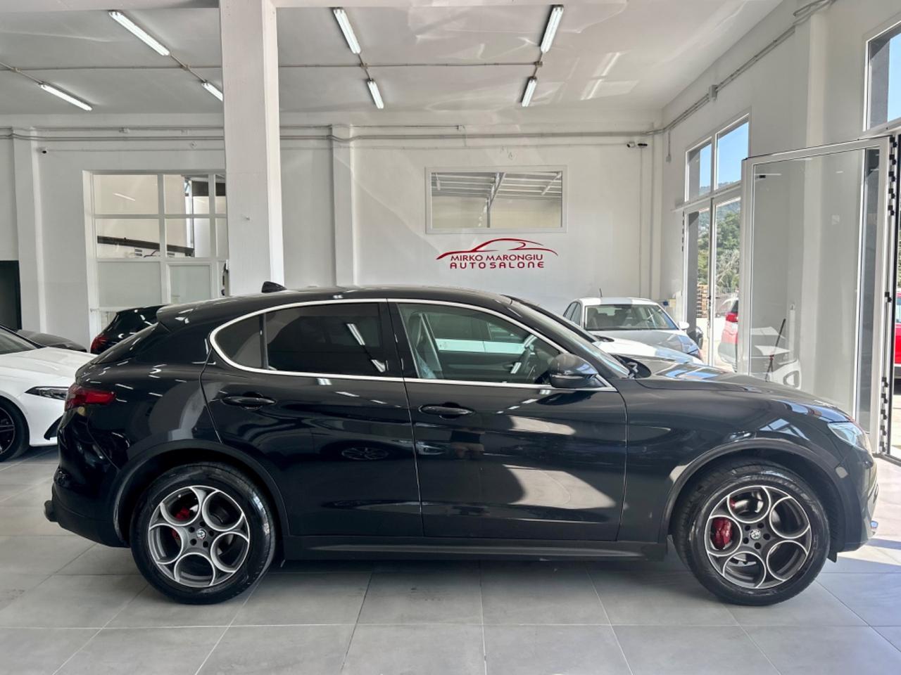 Alfa Romeo Stelvio 2.2 210 CV AT8 Q4 FINANZIABILE