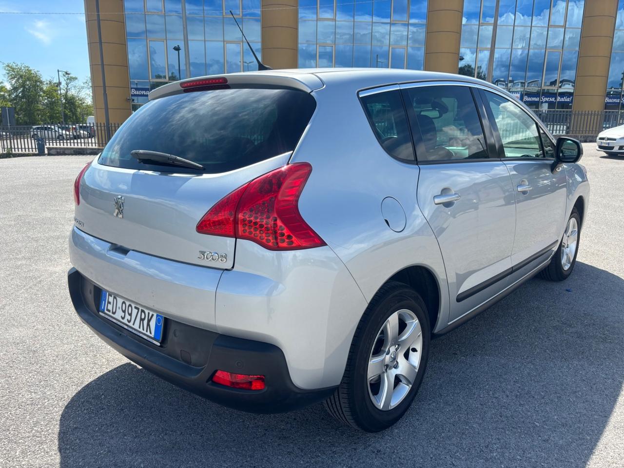 Peugeot 3008 1.6 HDi 110CV Tecno