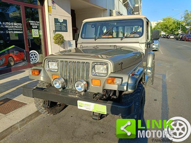 JEEP Wrangler SAHARA 2.5 BENZINA ASI