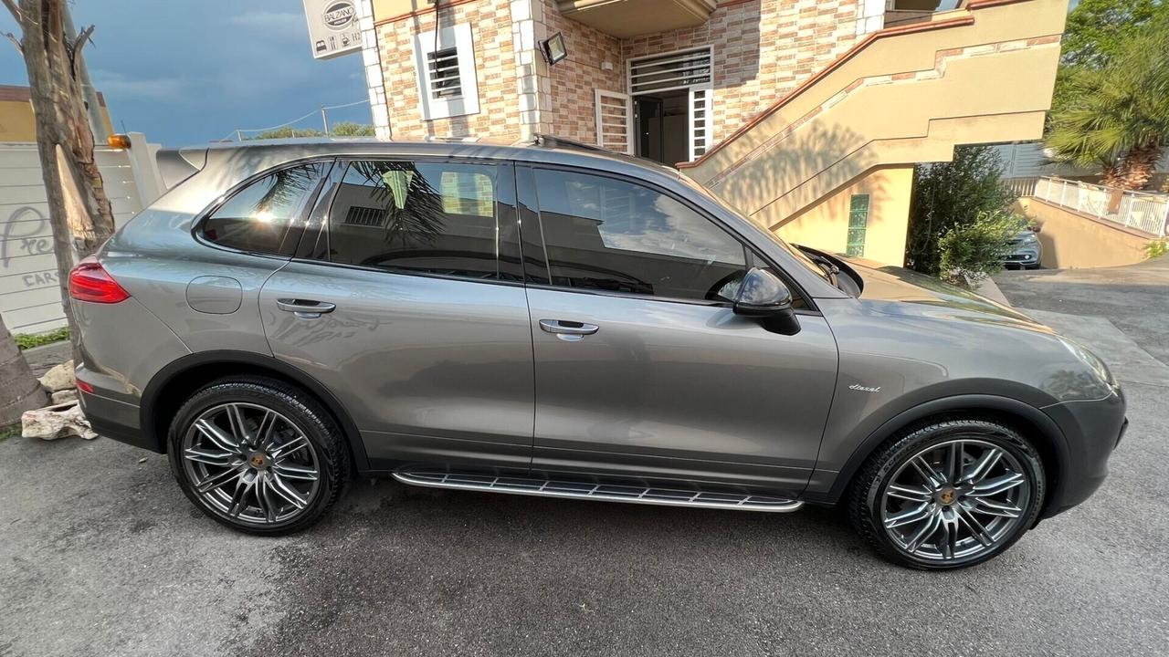 Porsche Cayenne 3.0 DIESEL PLATINUM EDITION 2015