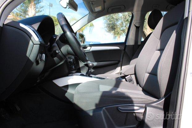 Audi Q5 2.0 tdi 150cv fari bixeno
