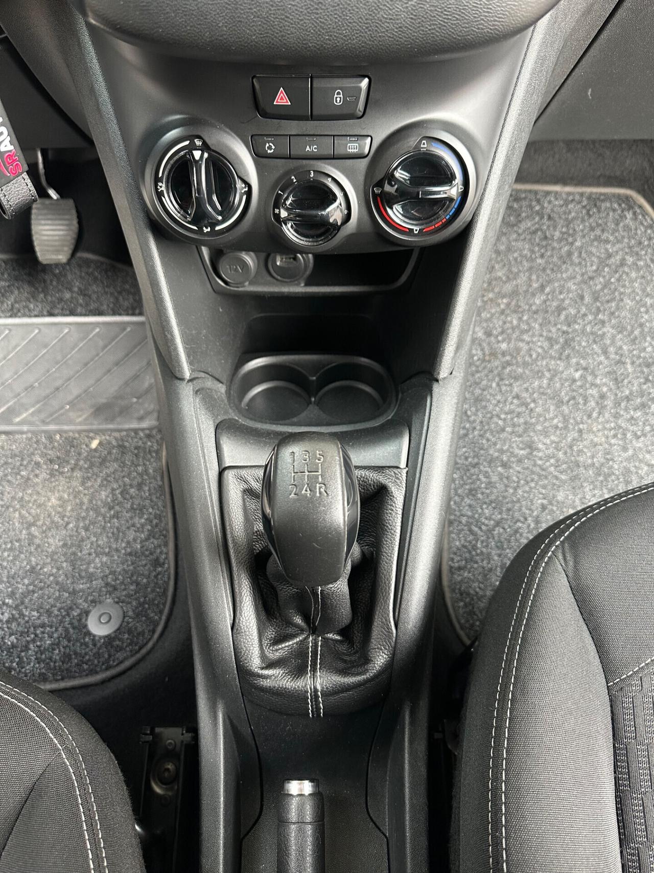 Peugeot 208 1.5 BlueHDi 100cv 5p. Allure