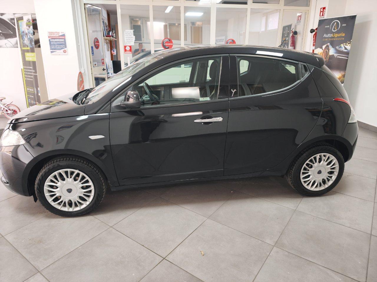 Lancia Ypsilon 5 Porte Ypsilon 1.2 Gold 69cv my16
