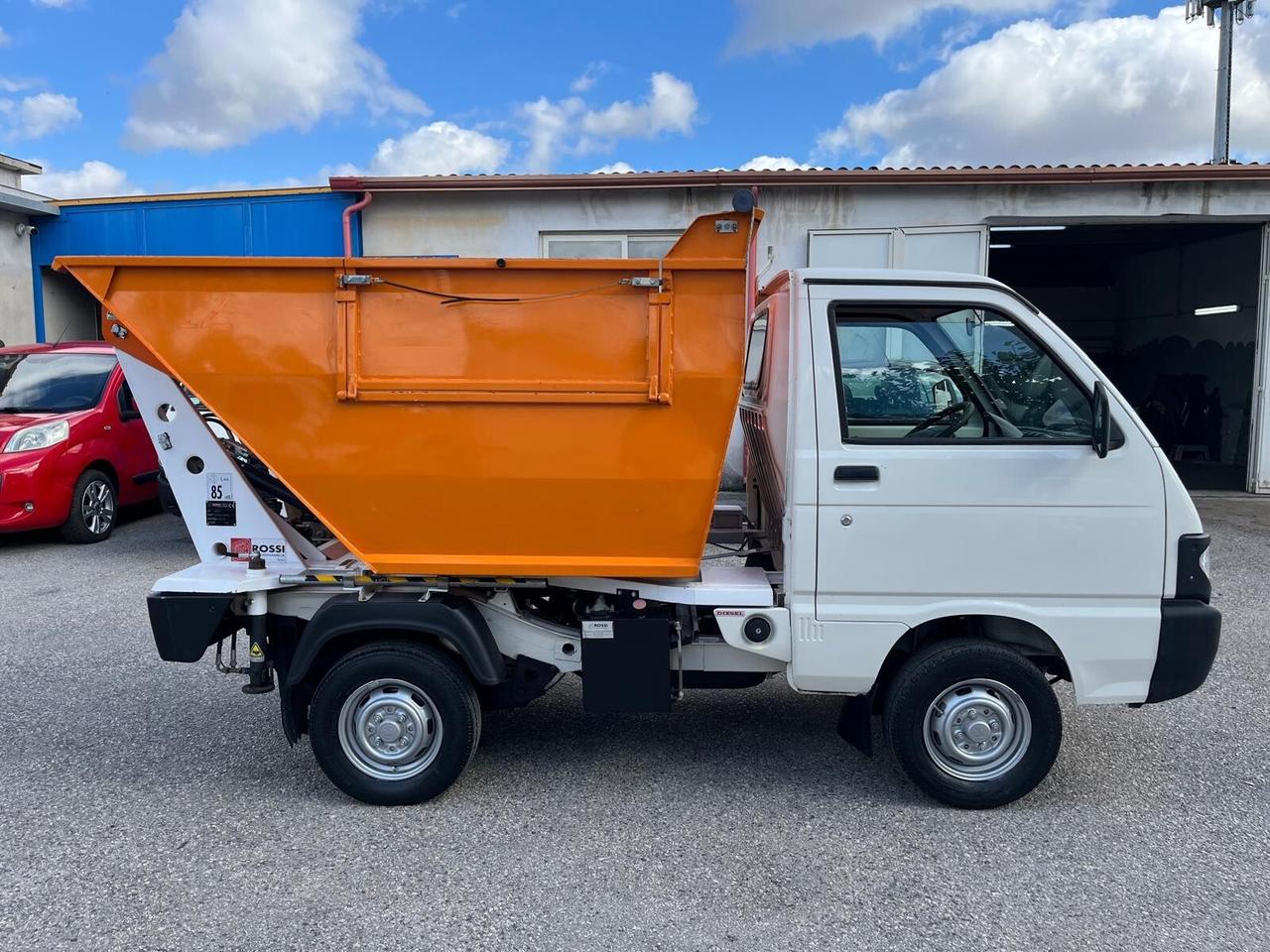 Piaggio quargo con vasca/rib.-700 cc- Diesel -2014