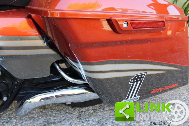 HARLEY-DAVIDSON CVO Road Glide LIMITED