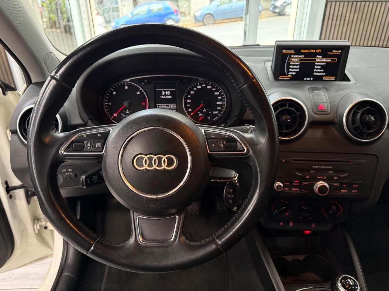Audi A1 SPB 1.6 TDI S line Edition plus