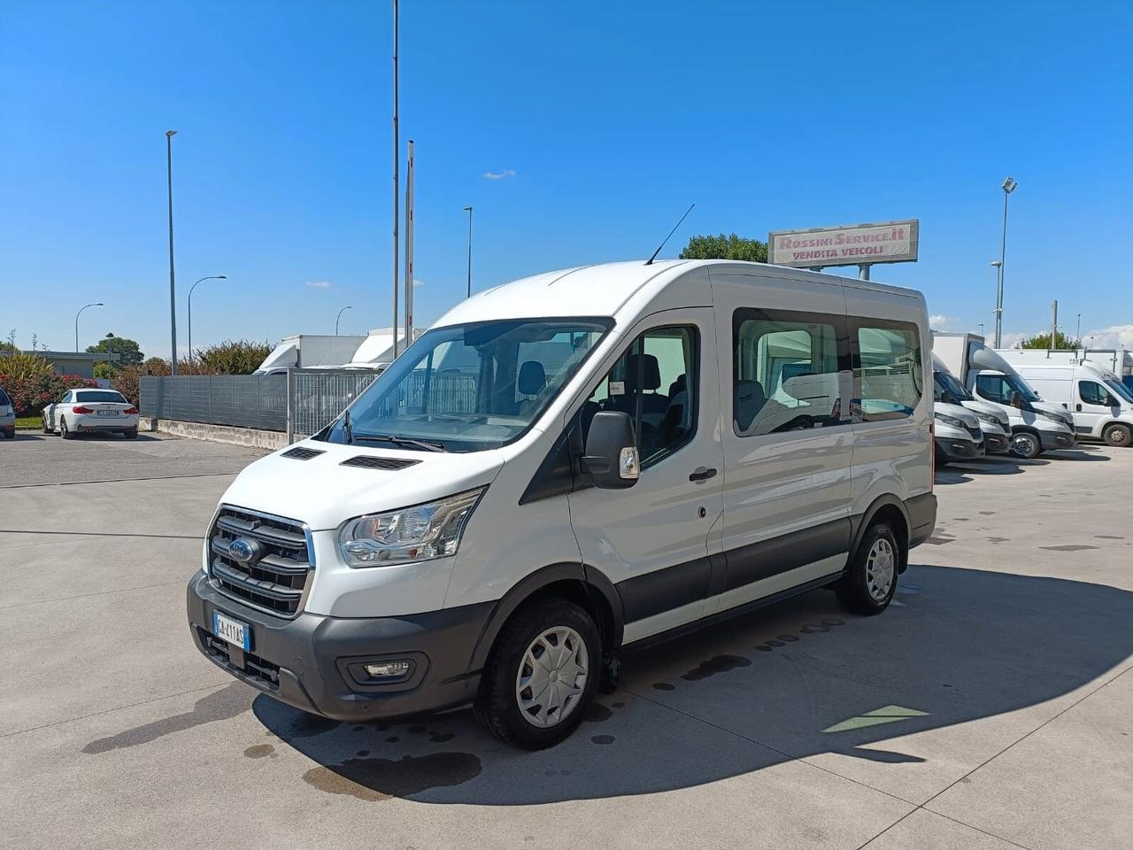 Ford Transit PULMINO 9 POSTI CAMBIO AUTOMATICO 9 POSTI L2H2 TREND