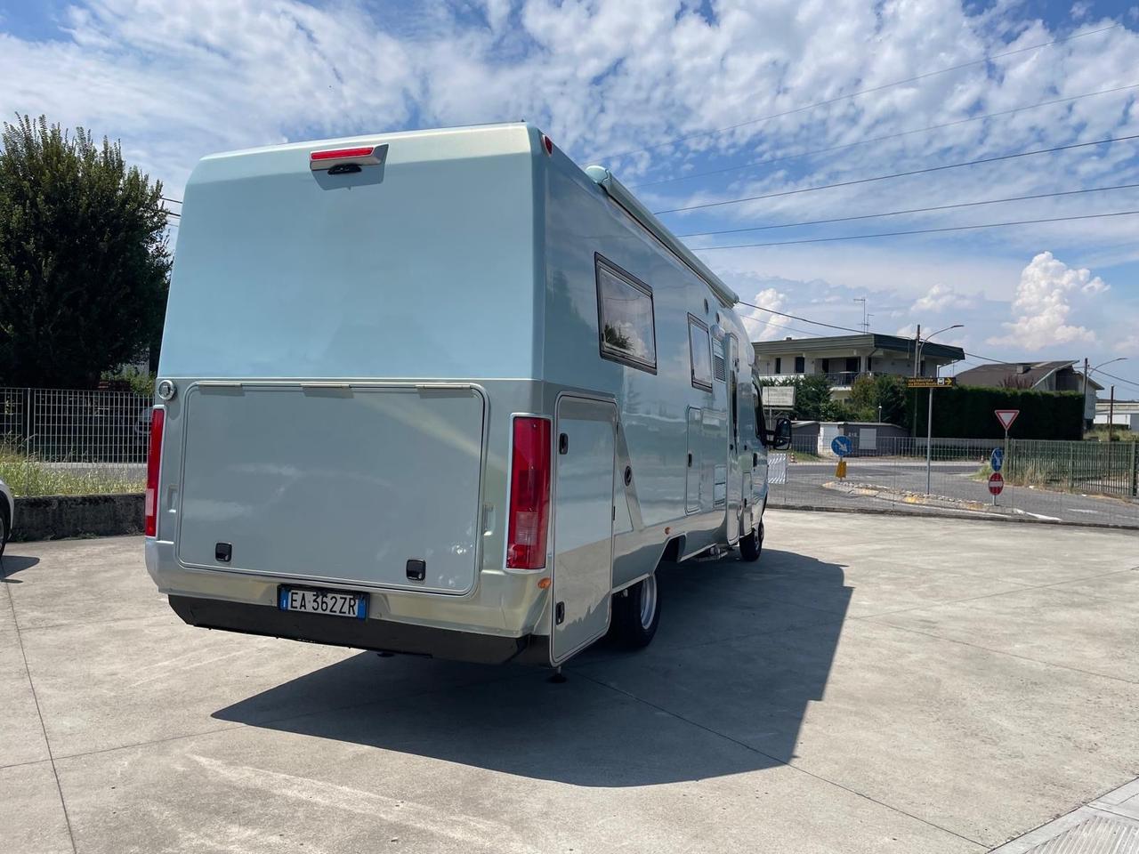 AZ System MONOSCOCCA accetto Permute UNICO PROPRIETARIO