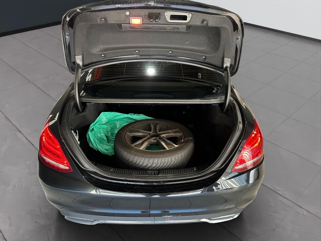 Mercedes-benz C 220 d Auto Premium 4MATIC